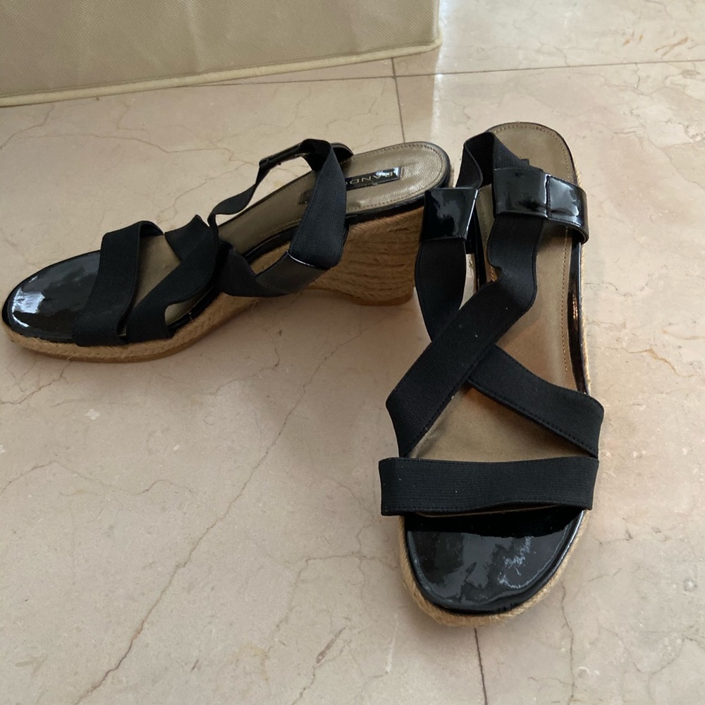 Black stretchy strap wedge sandals